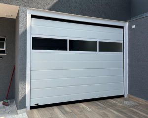 c3337922-dda3-47f4-b88d-63e867956cc3